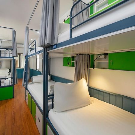 Hanoi Solo Hostel Exterior photo